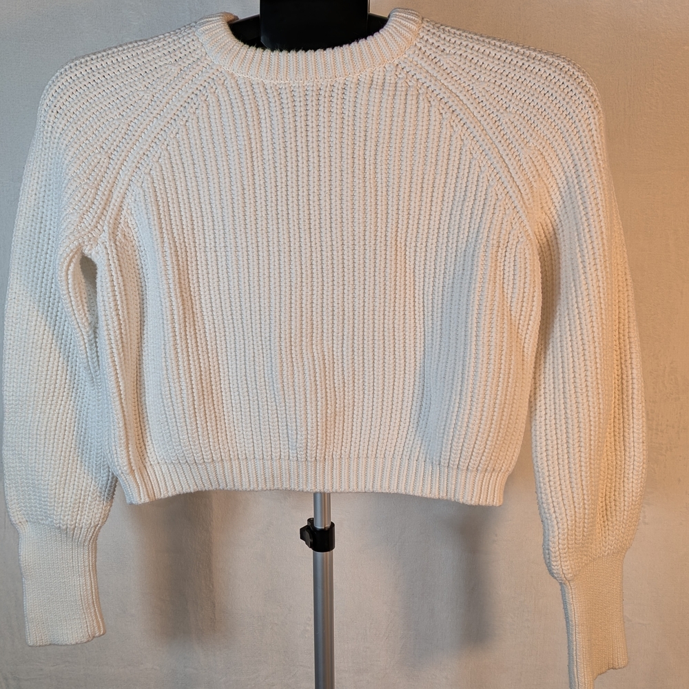 American Apparel Off White Cropped Cable Knit Sweater | Classic Fisherman Style